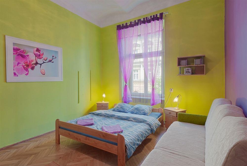 Hostel 70S Krakow Ngoại thất bức ảnh