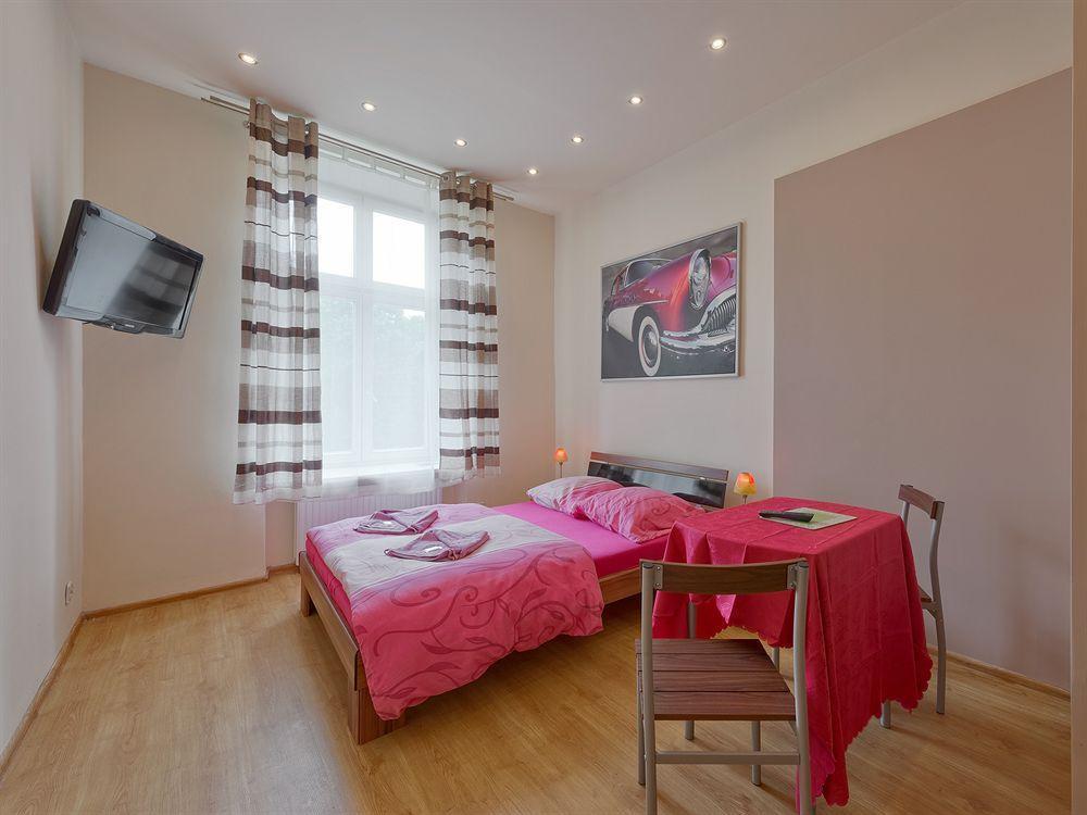 Hostel 70S Krakow Ngoại thất bức ảnh