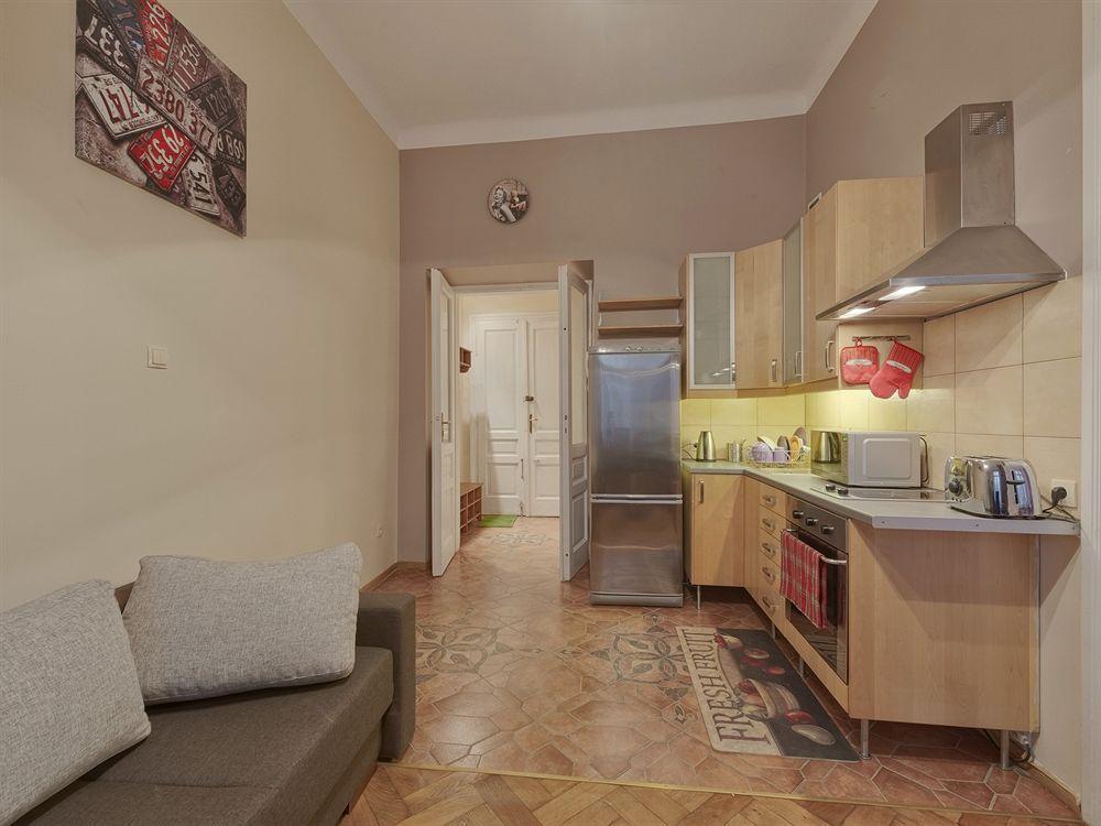 Hostel 70S Krakow Ngoại thất bức ảnh