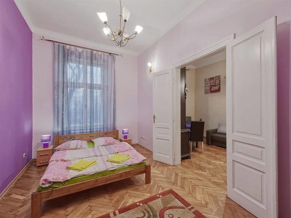 Hostel 70S Krakow Ngoại thất bức ảnh