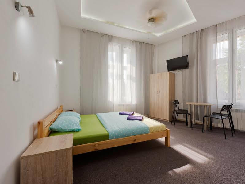 Hostel 70S Krakow Ngoại thất bức ảnh