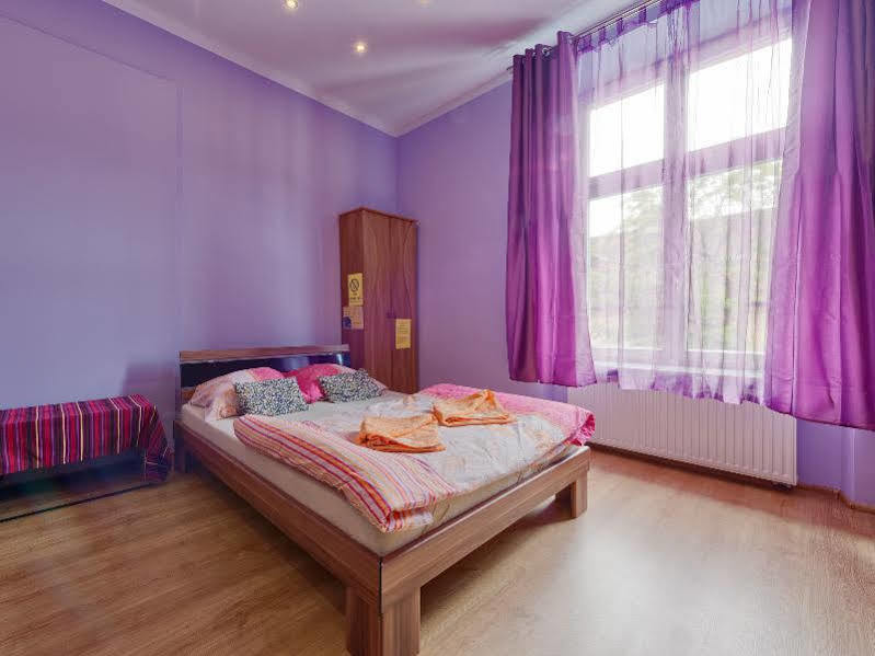 Hostel 70S Krakow Ngoại thất bức ảnh