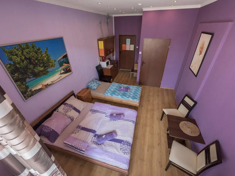 Hostel 70S Krakow Ngoại thất bức ảnh