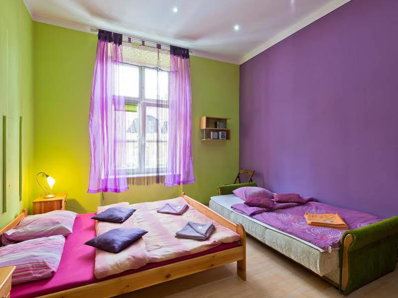 Hostel 70S Krakow Ngoại thất bức ảnh