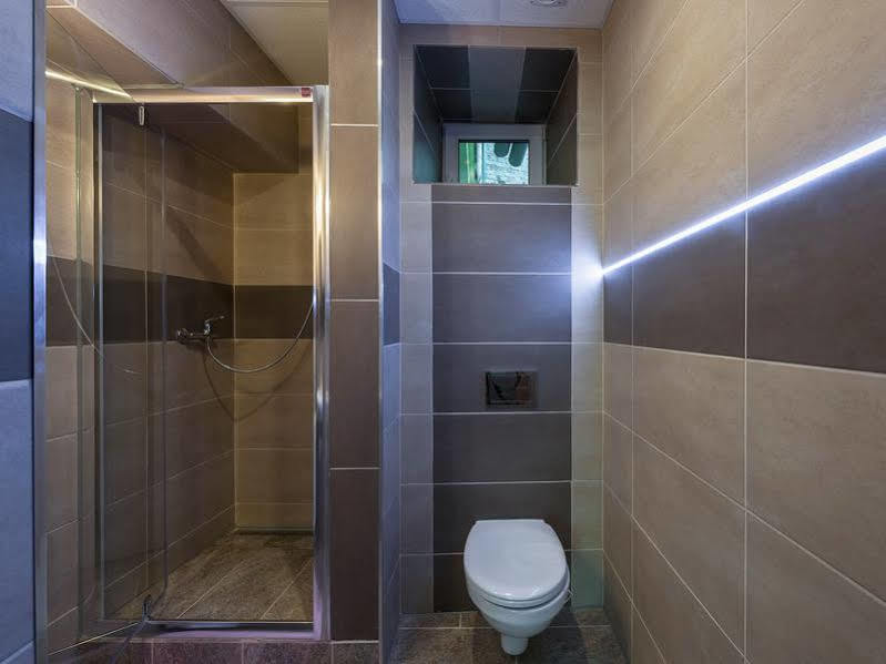 Hostel 70S Krakow Ngoại thất bức ảnh