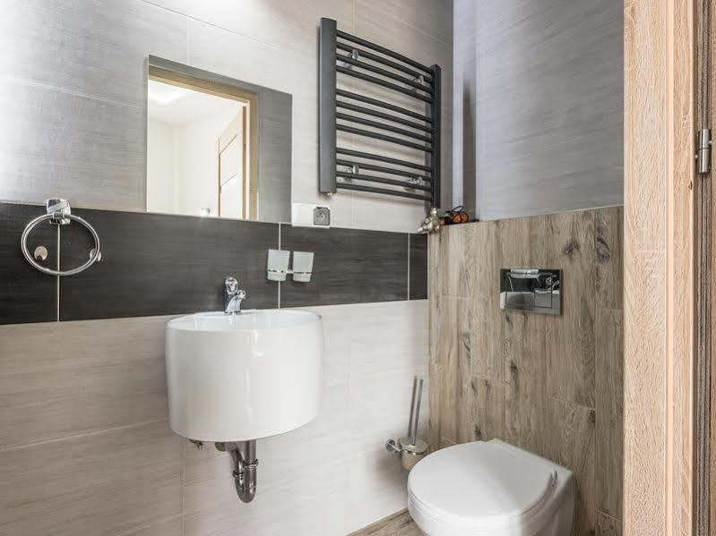 Hostel 70S Krakow Ngoại thất bức ảnh