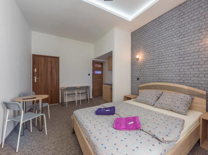 Hostel 70S Krakow Ngoại thất bức ảnh