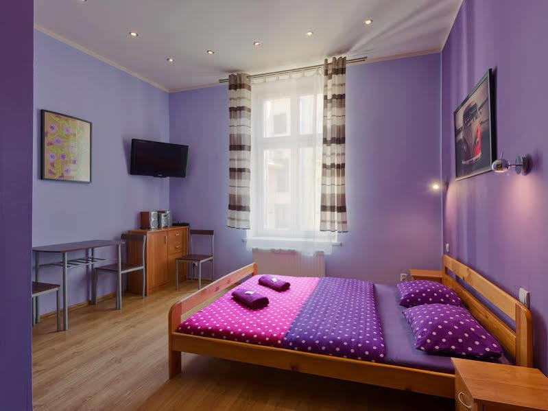 Hostel 70S Krakow Ngoại thất bức ảnh