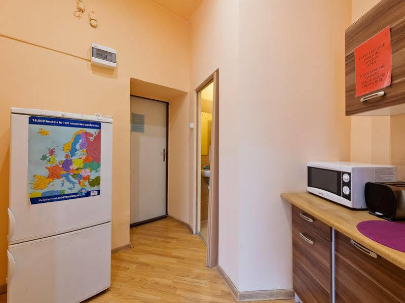 Hostel 70S Krakow Ngoại thất bức ảnh